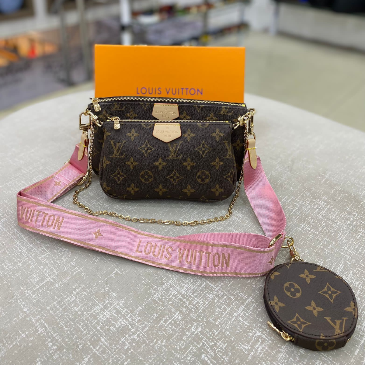 Bolso multi pochette louis vuitton Comprar en tienda onlineshoppingcenterg Colombia centro de compras en linea osc